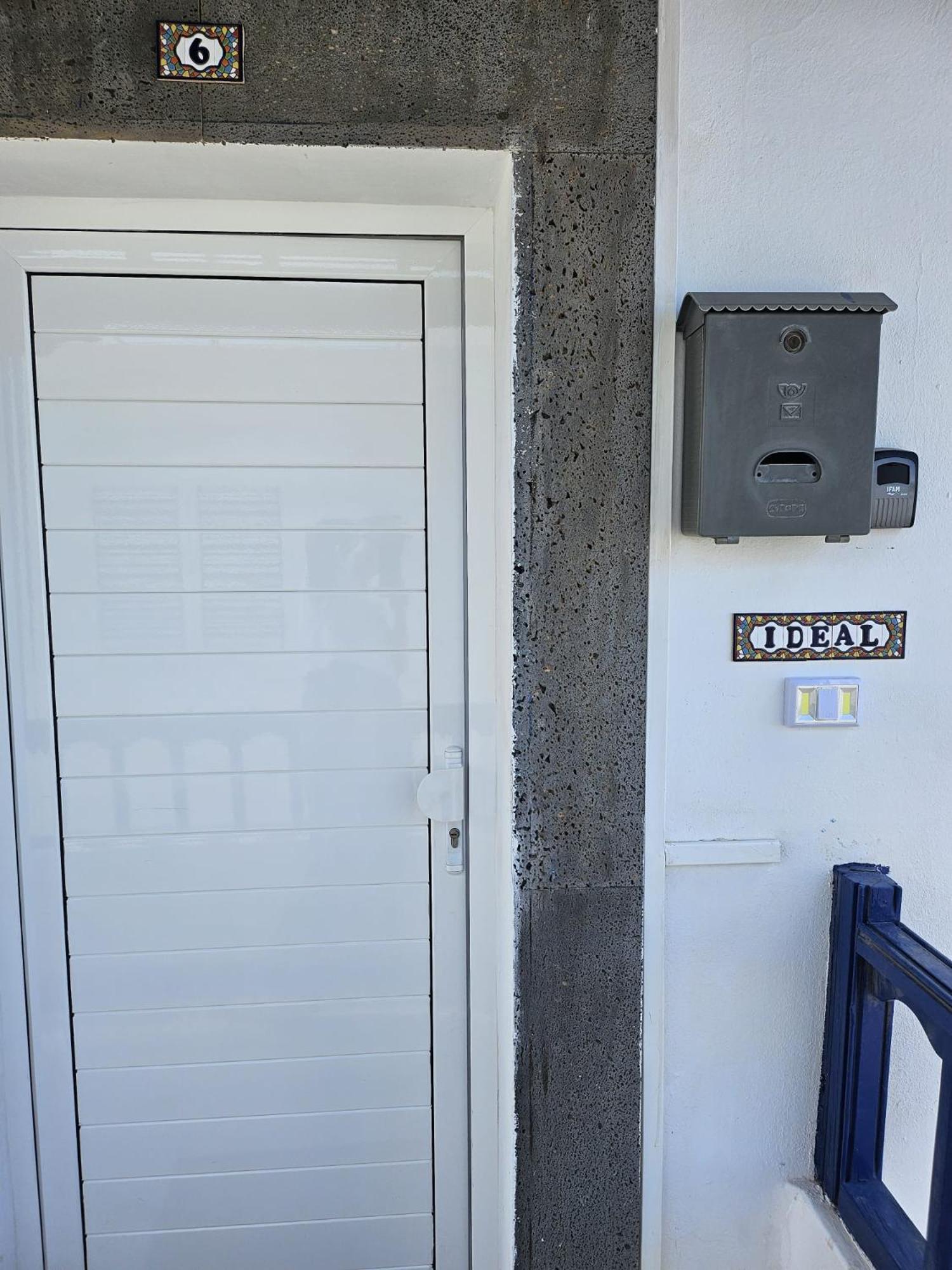 Ideal 3 Playa Honda  Exterior photo